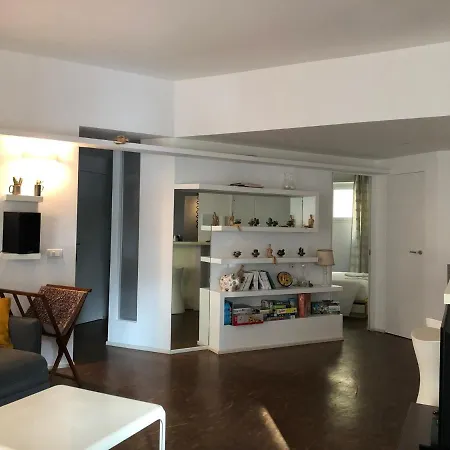 Апартаменты Lungotevere Bed&bike *
