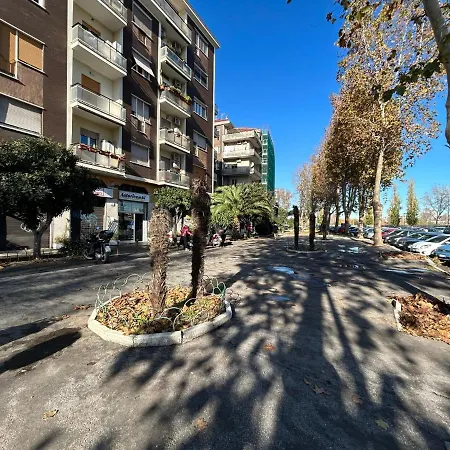 Lungotevere Bed&bike روما